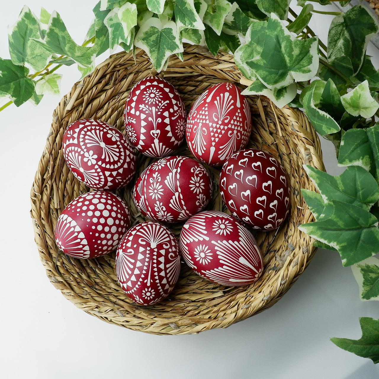 húsvéti hímes tojások